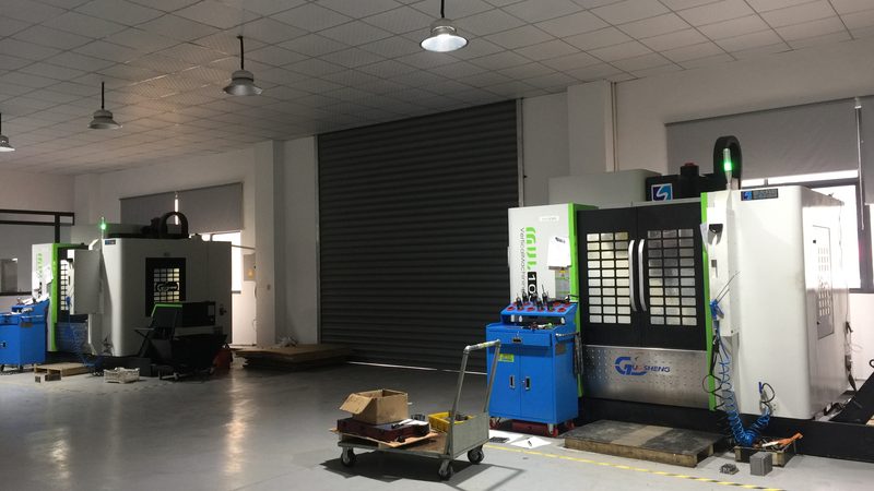 模具制造厂的主要业务集中在模具的设计、制造和维修。具体来说，包括以下几个方面：